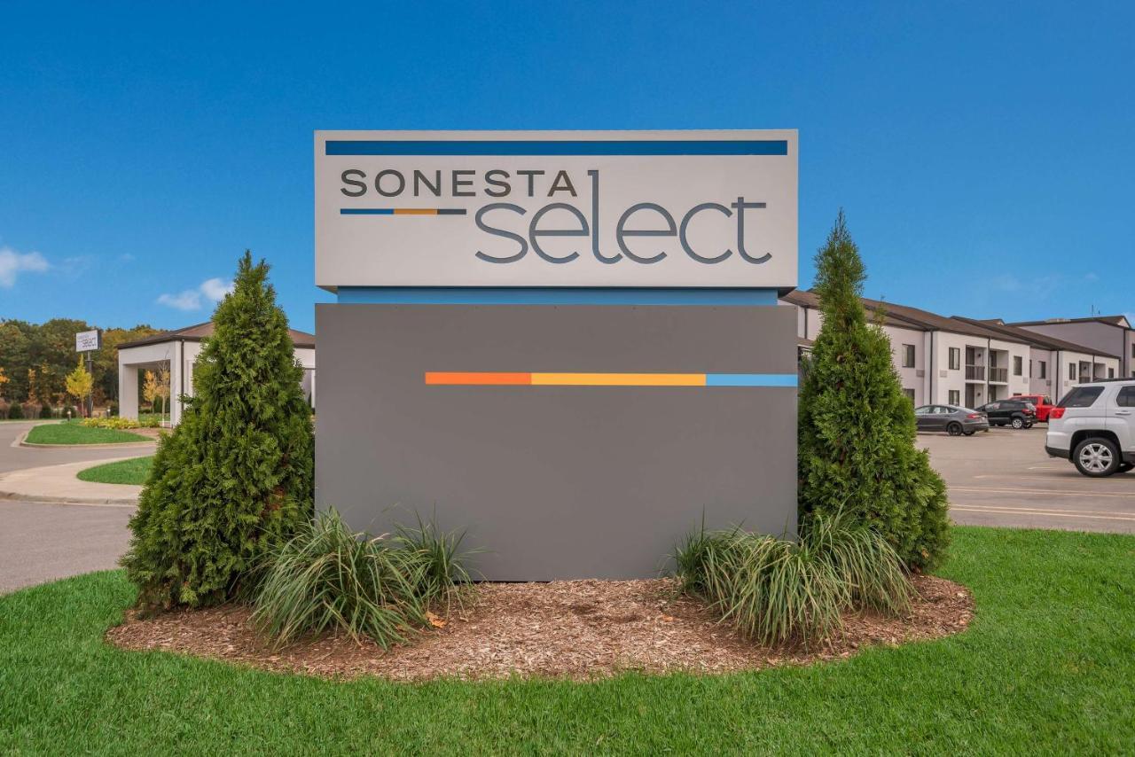 Sonesta Select Detroit Auburn Hills Hotel Exterior photo